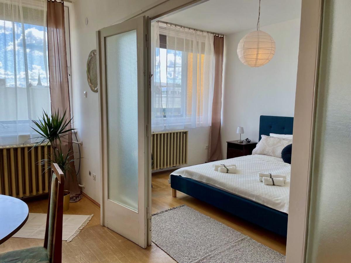 Nosztalgia Apartman Apartment Veszprém Екстериор снимка